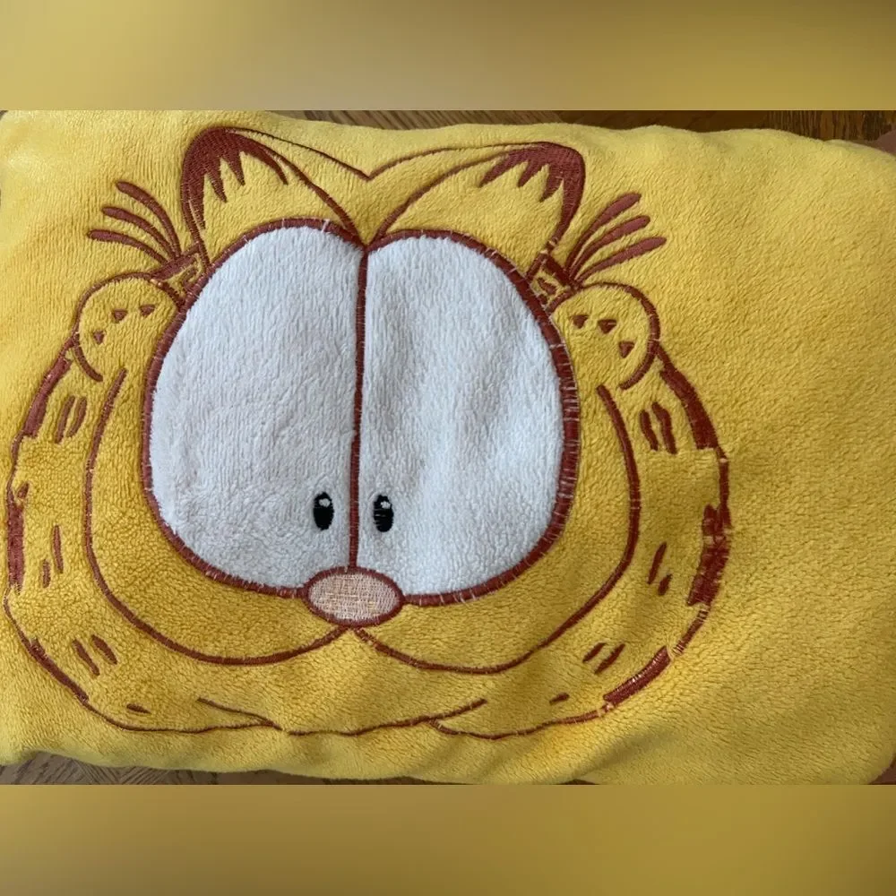 Garfield Throw Pillow Small Rectangle Yellow Brown
